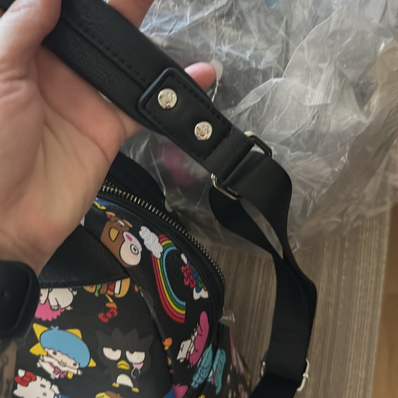 Sanrio Loungefly backpack - Picture 6 of 6